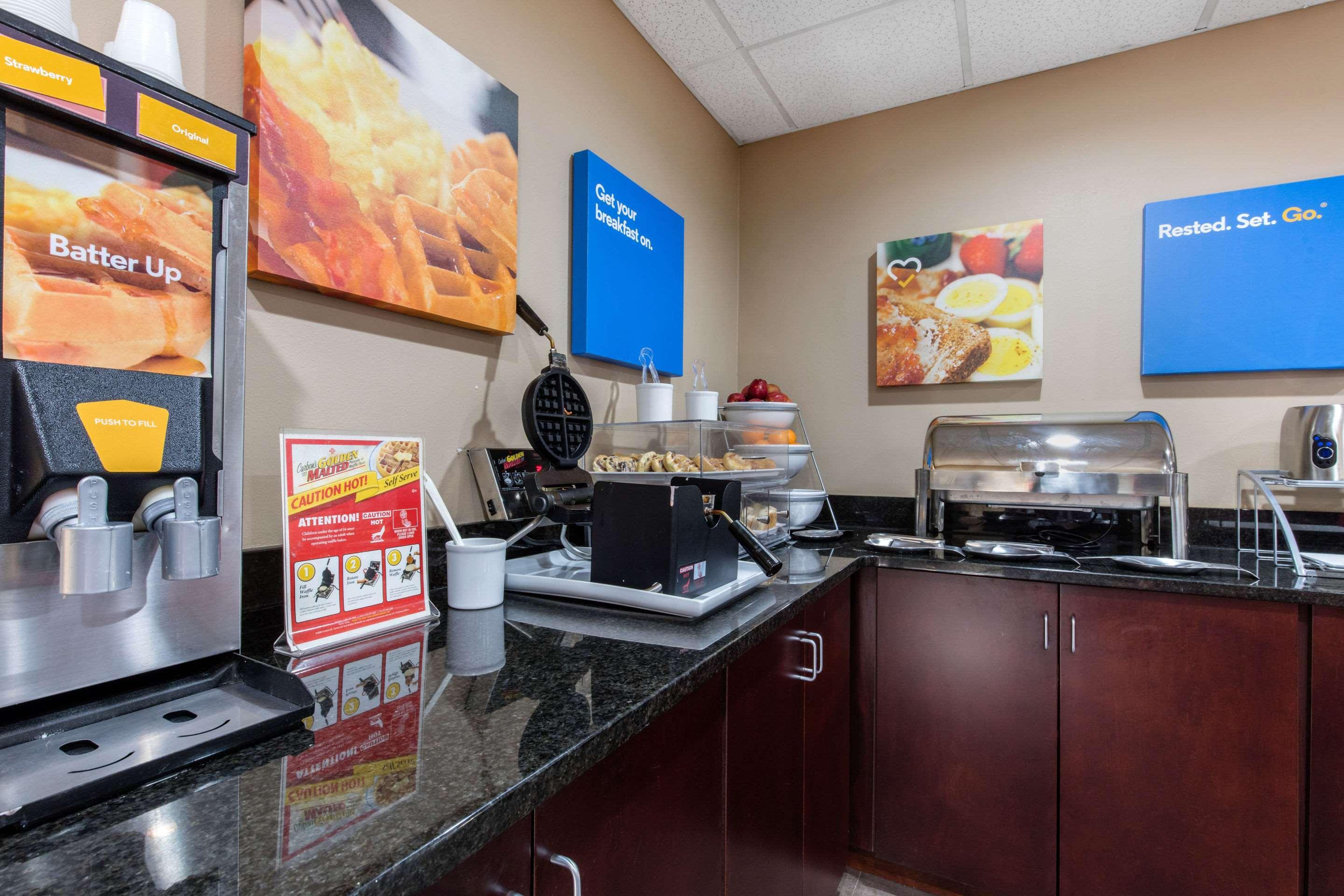 Comfort Inn Горн-Лейк Екстер'єр фото